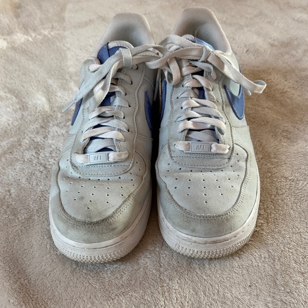 Air Force 1 Nike White and Blue Sneakers